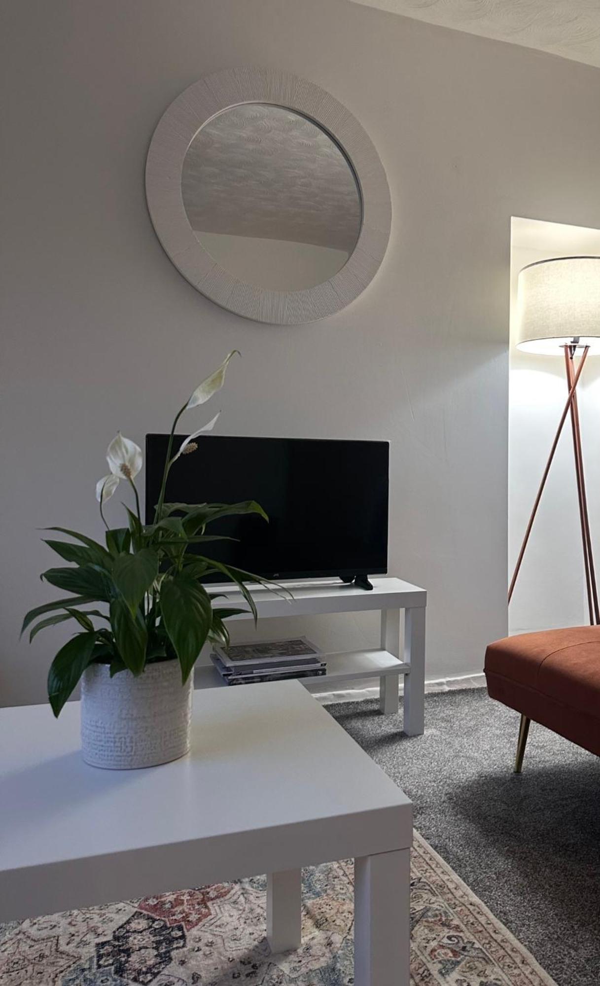 Ocean Village Marina 2 Bedroom Apartment With Balcony! Southampton Extérieur photo