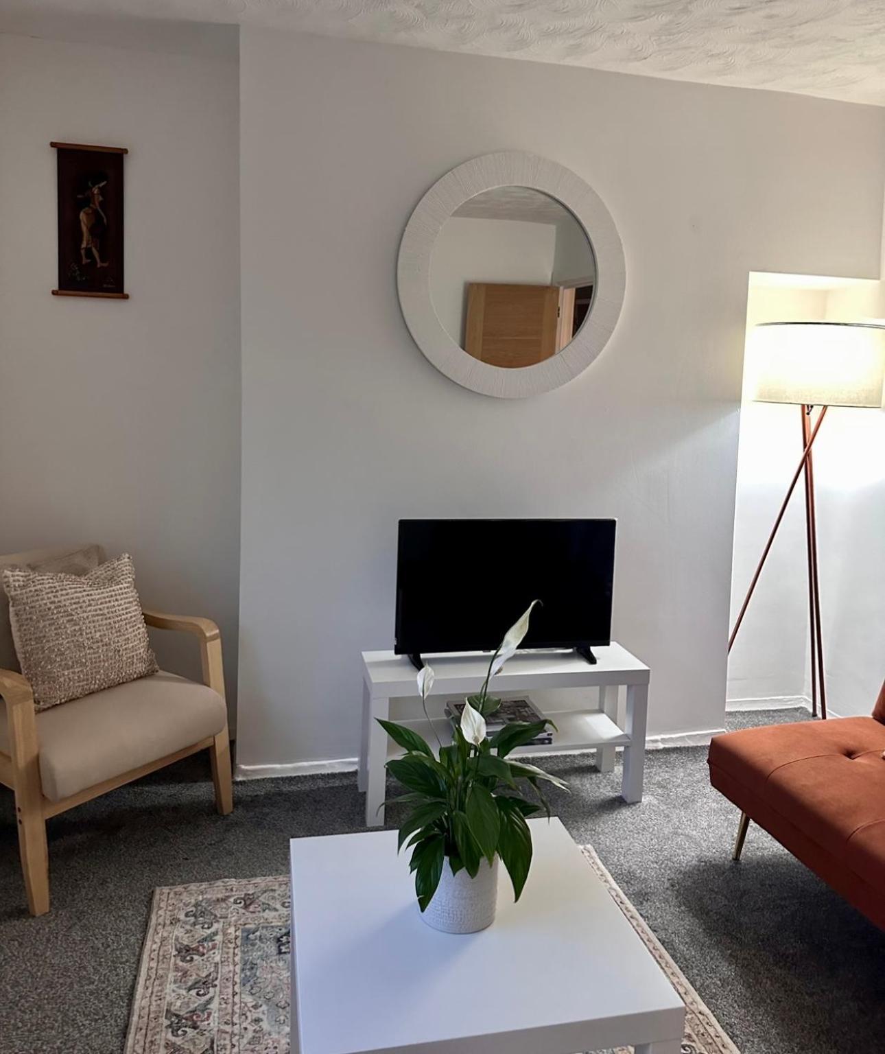 Ocean Village Marina 2 Bedroom Apartment With Balcony! Southampton Extérieur photo